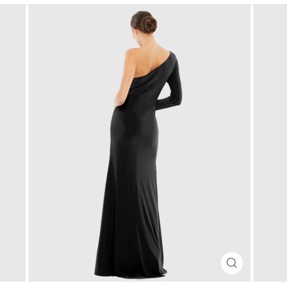 NWT MACDUGGAL ONE SLEEVE BEADED CUFF SIDE TWIST GOWN - Picture 2 of 6